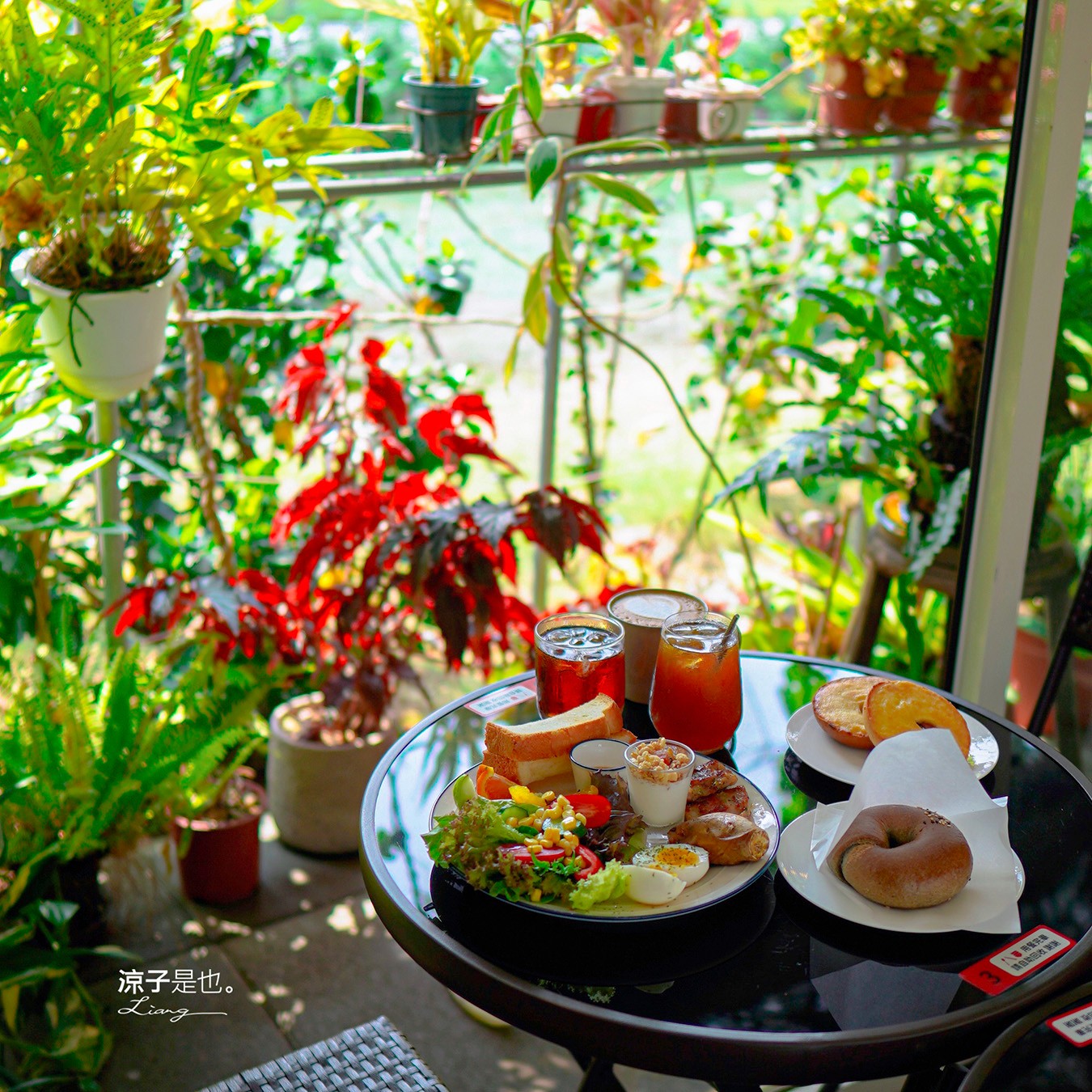 朝顏屋32k 菜單 桃園早午餐 桃園咖啡館 森林系溫室餐廳 披薩 桃園下午茶 隱藏版 貝果 停車 鐵路咖啡