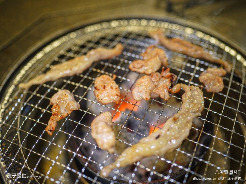 八角道 菜單 台中公益路餐廳 韓國 首爾釜山 連鎖烤雞店 開幕 韓式燒肉 韓式料理 韓式豆腐鍋