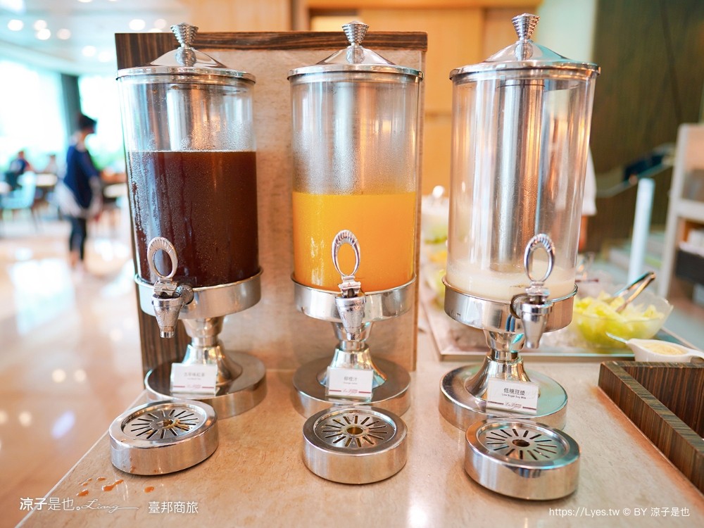 臺邦商旅 安平住宿推薦 房型 早餐 高CP值 台南親子住宿 空中花園 健身房 Gogoro