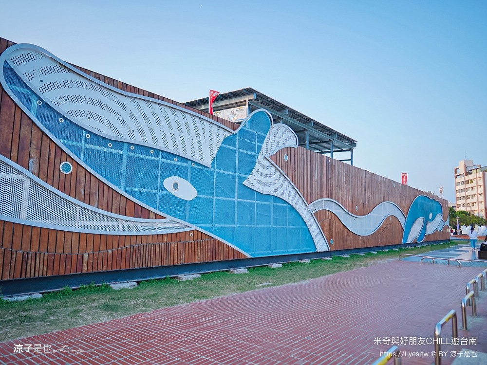 超巨大米奇米妮 台南安平景點 10公尺身高 米奇與好 迪士尼 親子 旅遊景點