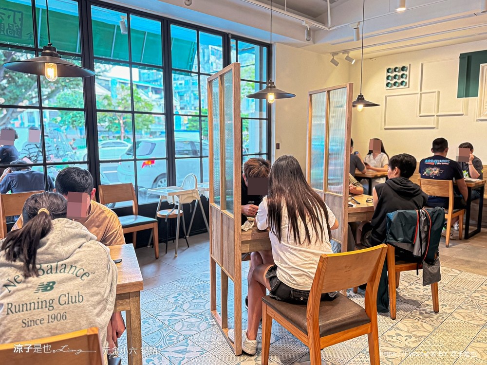 元金小六鍋貼 菜單 台中西屯 台中美食 鍋貼 酸辣湯 台中小吃 冰花鍋貼 排隊美食