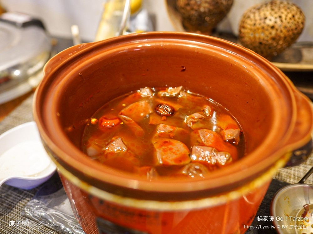 鍋泰暖 泰式南洋火鍋 台中美食 台中火鍋 大里美食 泰式火鍋 吃到飽餐廳 冬蔭功 肉骨茶 自助吧 蔬食飲品