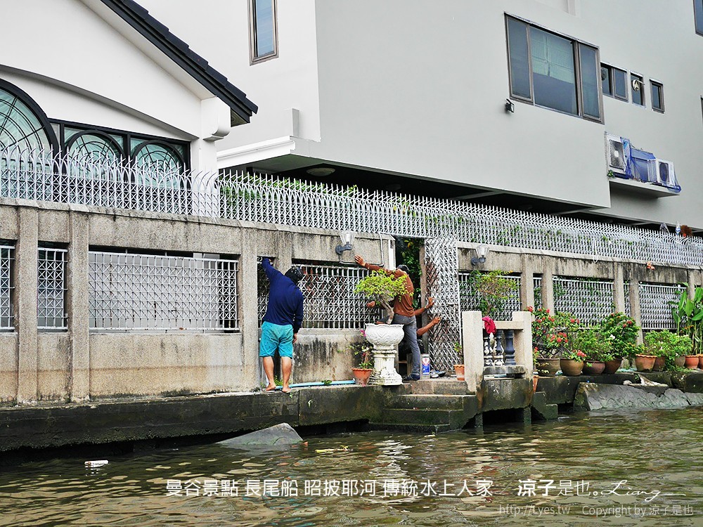 曼谷景點 長尾船 昭披耶河 傳統水上人家