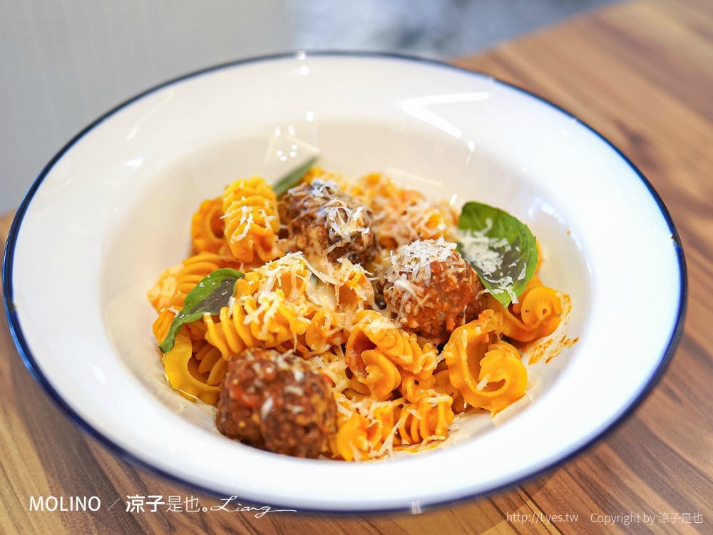 MOLINO 台中店 菜單 PARK2草悟廣場美食 餐廳 石臼現磨 手工義大利麵披薩