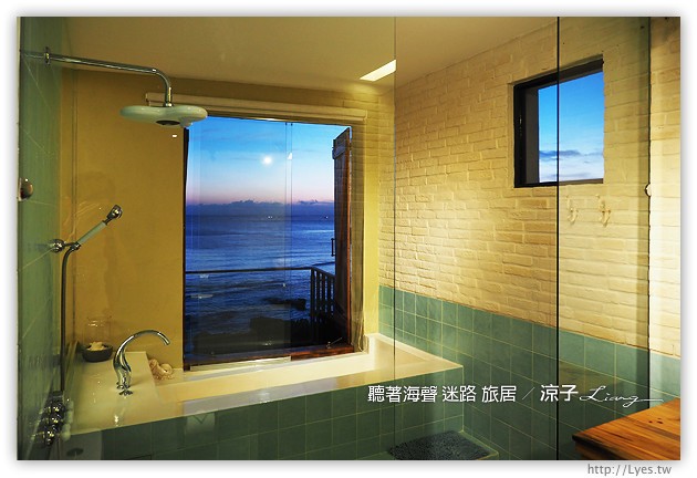 墾丁民宿-聽著海聲 迷路 旅居-躺在床上就可以看海的墾丁住宿