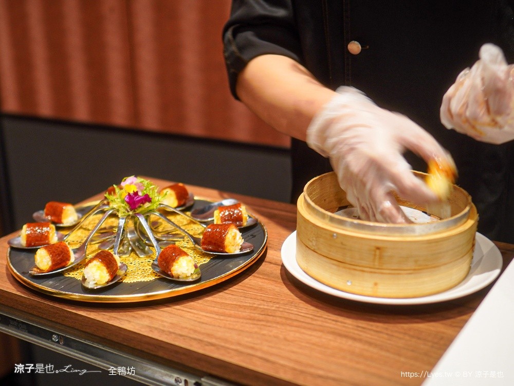 全鴨坊 全鴨坊梅川東旗艦店 台中美食 北屯美食 合菜餐廳 台中烤鴨推薦 米其林餐廳