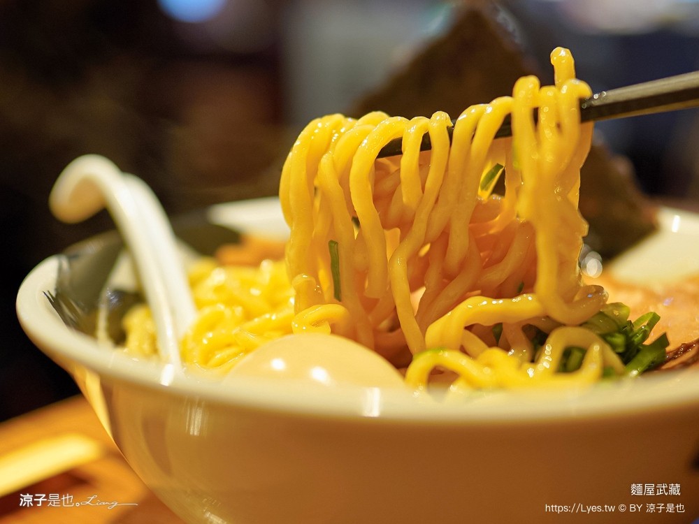 麵屋武藏 武骨 菜單 高雄美食 高鐵左營站 高雄拉麵 訂位 日式拉麵