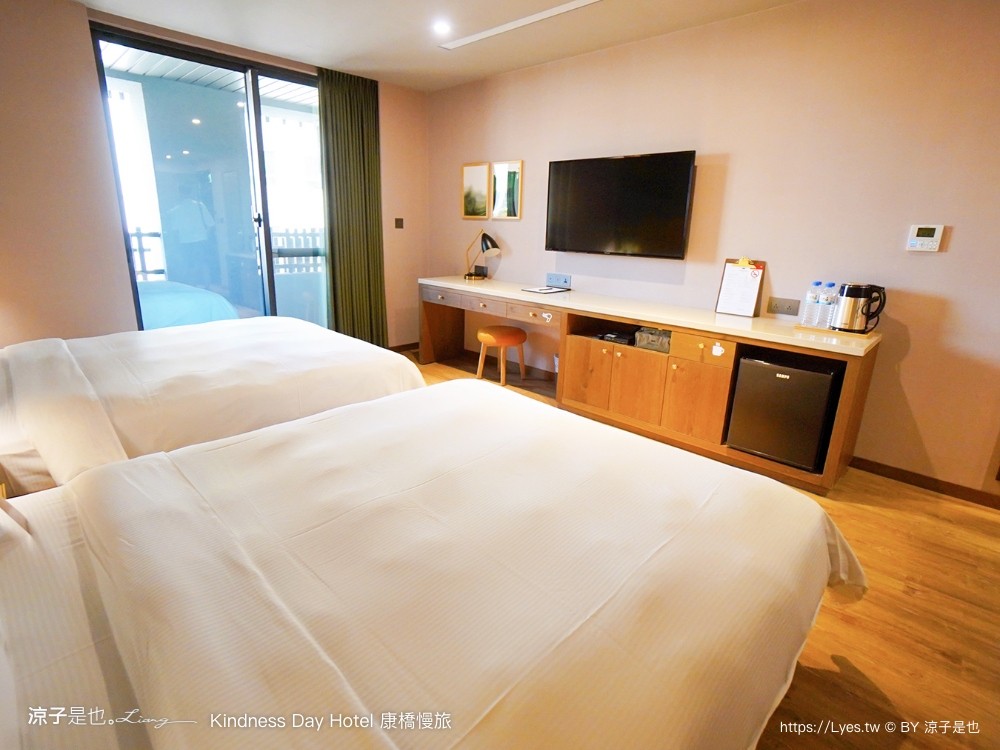 康橋慢旅 台南飯店 CP值 房型 早餐 零食 宵夜 吃到飽 洗衣烘依免費 文青飯店 台南親子住宿