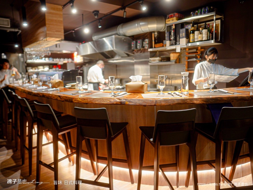 旨味日式料理 台中 逢甲夜市美食 無菜單料理 預約 慶生 情人節 母親節 生魚片 日式職人餐廳 巷弄美食