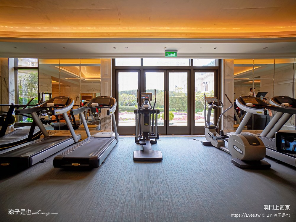 上葡京綜合度假村 澳門飯店推薦 澳門 上葡京酒店 位置 穿梭接泊巴士 早餐 自助山 buffet 泳池 房價 親子住宿 兒童設施