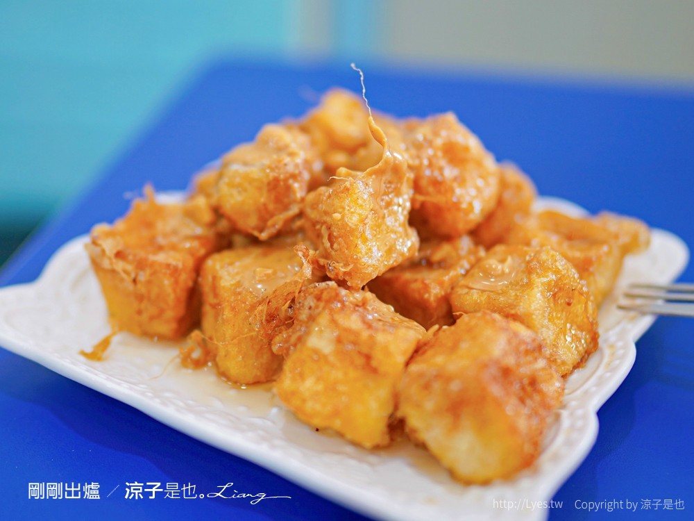 剛剛出爐 菜單 港式茶餐廳 台中早午餐 北屯美食 菠蘿油 豬扒包