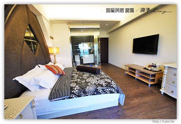 宜蘭民宿-晨園民宿-靠近傳藝中心，每間房都有陽台可以放空的宜蘭民宿