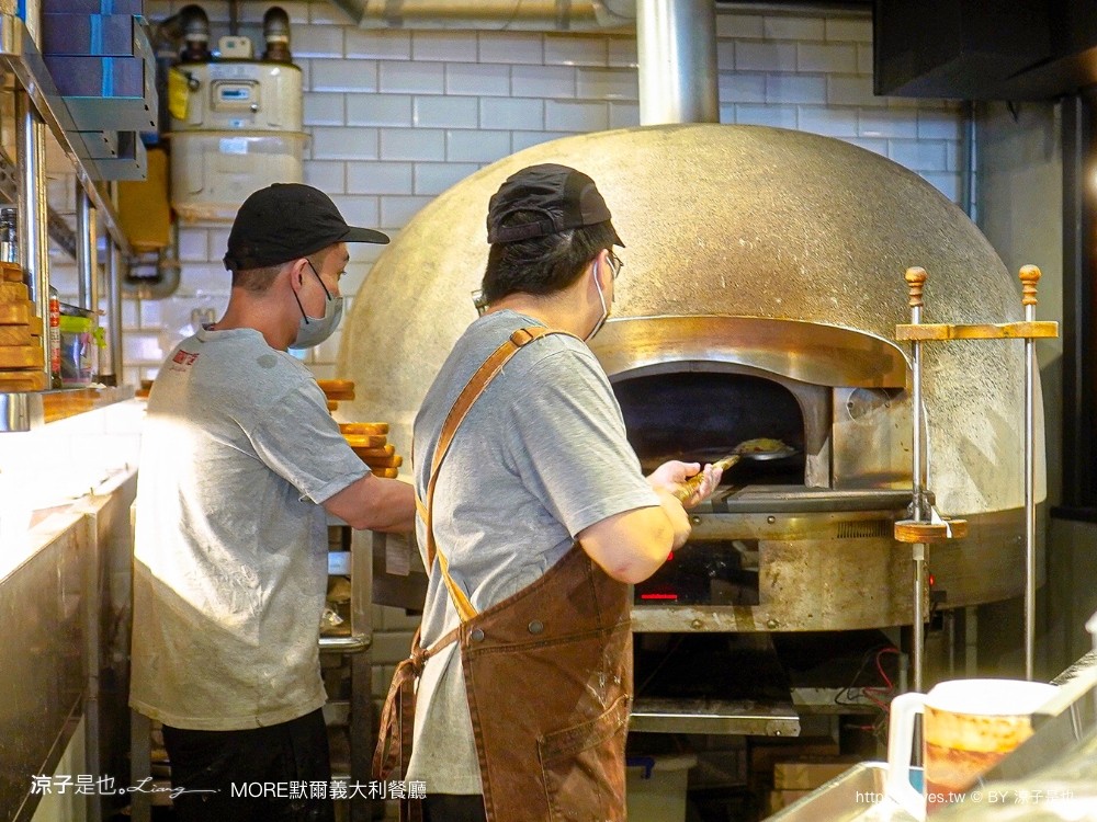 默爾義大利餐廳 菜單 台中西屯美食 jmall 美食餐廳 寶貝pizza小小主廚 台中親子餐廳 窯烤披薩 親子diy體驗 more