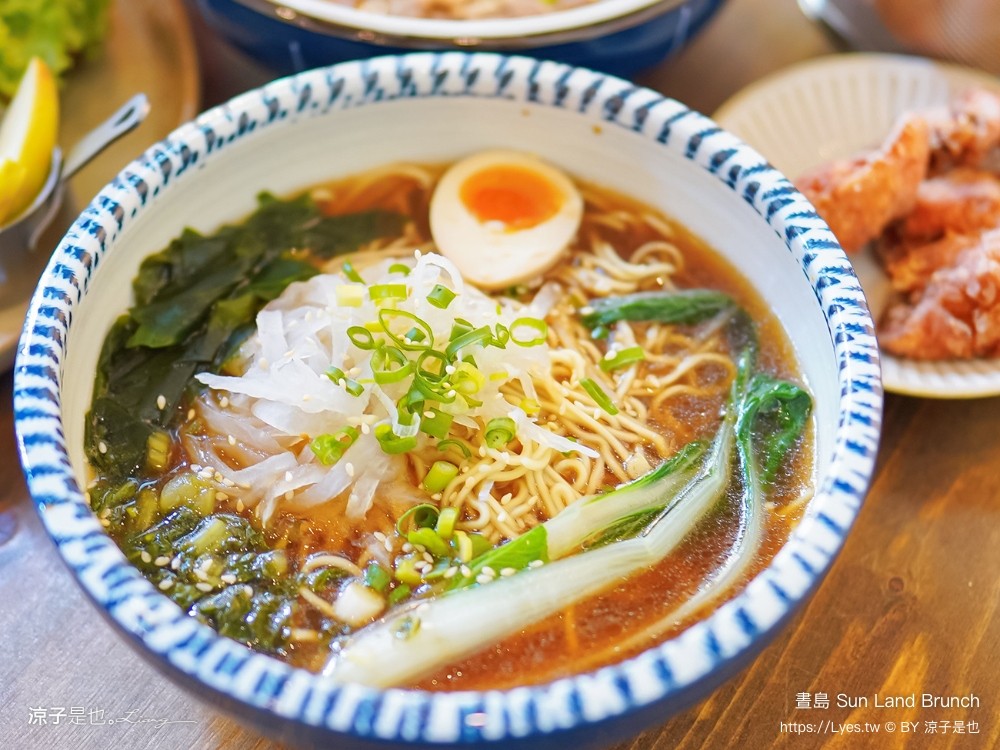 晝島 菜單 台中北屯美食 新開幕 早午餐餐廳推薦 牛肉麵早餐 三明治 sun land brunch