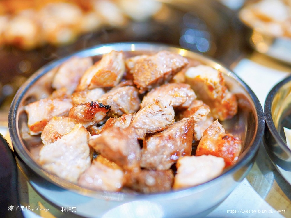 料韓男 菜單 台中美食 韓國熟成烤五花肉 北屯燒烤餐廳 專人代烤 韓式烤肉推薦