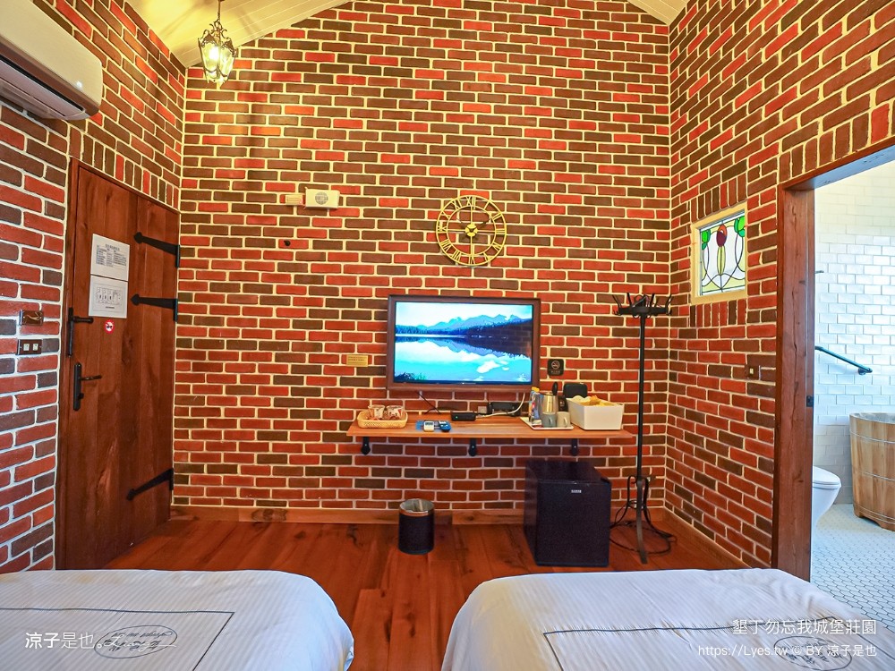 勿忘我城堡莊 包棟民宿 親子villa 寵物友善 海景房型 庭園草地