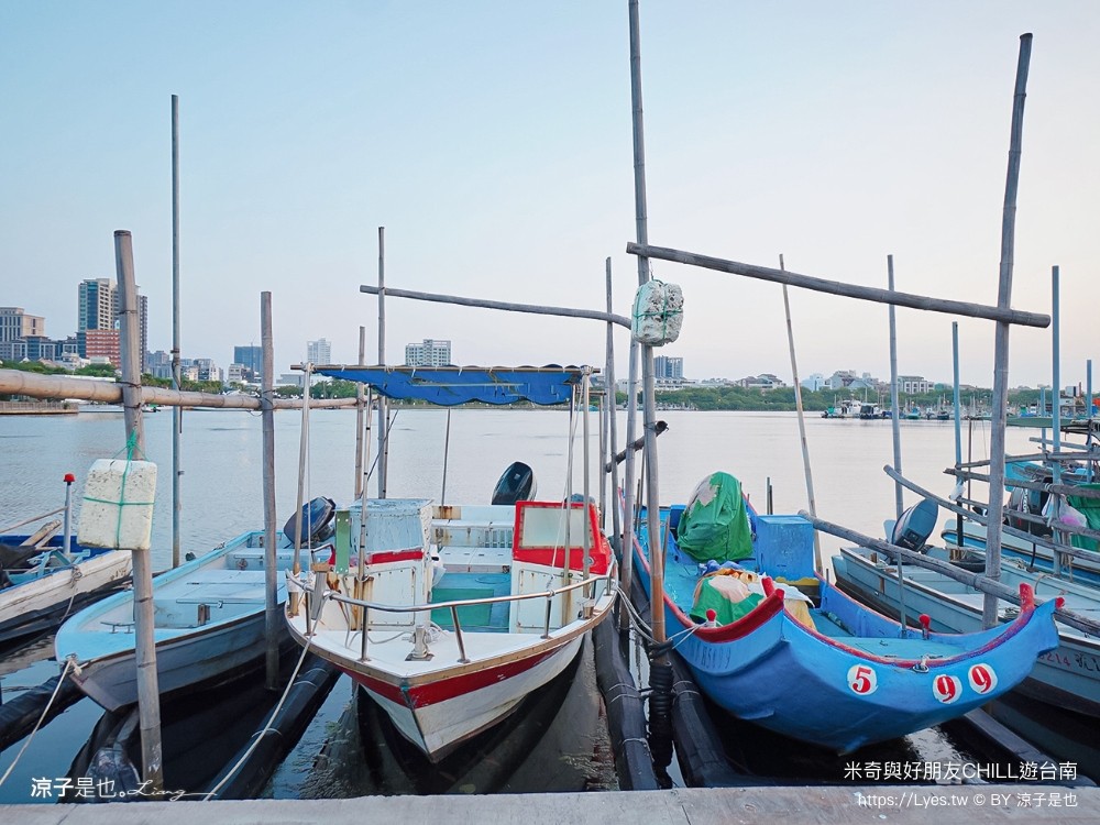 超巨大米奇米妮 台南安平景點 10公尺身高 米奇與好 迪士尼 親子 旅遊景點