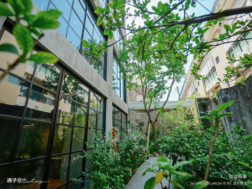 南埕衖事 菜單 2022台南爆紅景點 森林系網美 冰淇淋店 伴手禮 飯店改建 日本建築大師 藤本壯介 迷路