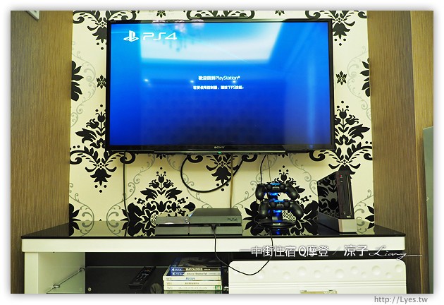 台中-一中住宿 Q摩登-有Wii、PS4可以玩翻的一中平價時尚日租套房