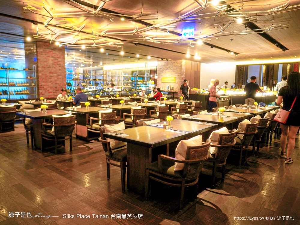 台南晶英酒店 台南住宿 星級飯店 親子飯店 房型 泳池 早餐 兒童遊戲室 餐廳 silks place tainan