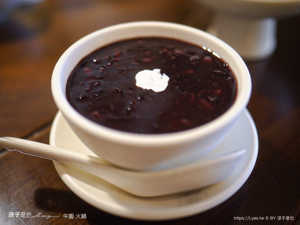 牛園火鍋 台南安平店 菜單 台南火鍋 麻辣鍋 海鮮火鍋 沙嗲鍋 聚餐餐廳 台南壽星優惠 台南安平美食推薦