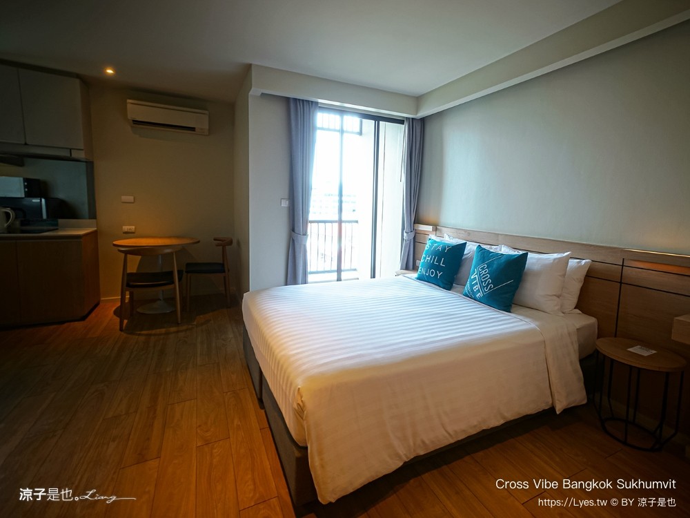 曼谷住宿 泰國飯店 cross vibe bangkok sukhumvit 四星級 親子飯店推薦 bts nut 公寓式旅店 房價 交通 素坤逸