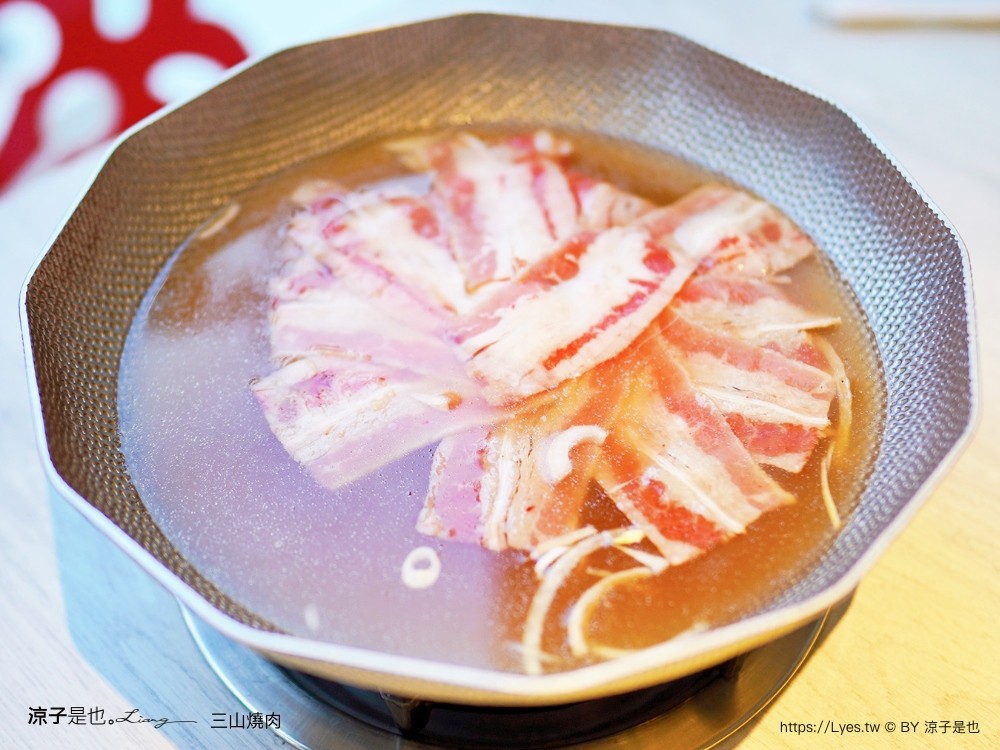 三山燒肉 輕井澤燒肉品牌 台中新開幕餐廳 訂位方式 菜單價位 日本和牛 烤肉餐廳 壽星 慶生優惠