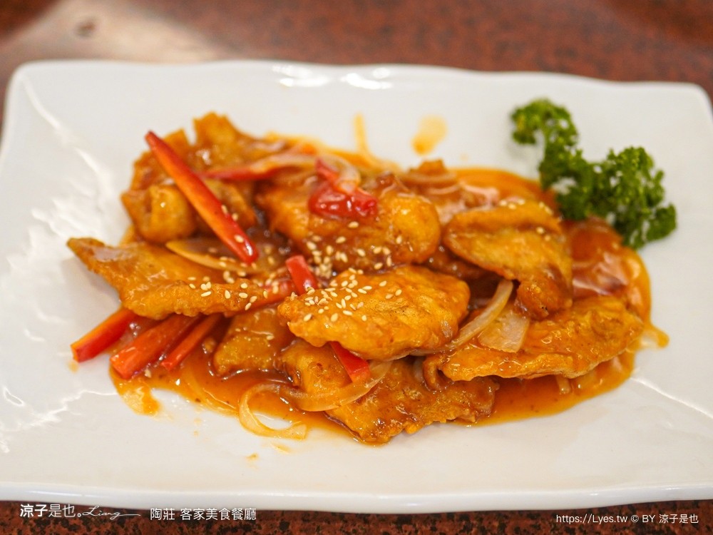 陶莊客家美食餐廳 台中大坑美食 客家料理推薦 放山雞 台中合菜餐廳 聚餐推薦 客家美食 有停車場