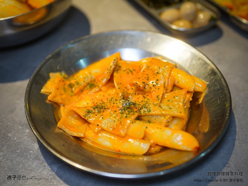 掰哩掰哩韓食料理 台中韓式料理 菜單 台中餐廳 韓式豆腐鍋