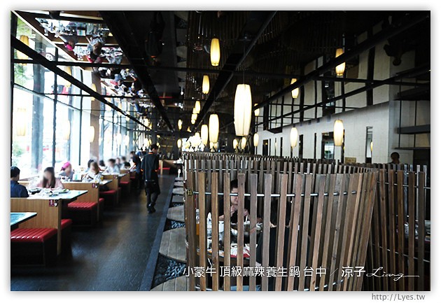 台中-小蒙牛頂級麻辣養生鍋-小蒙牛台中麻辣火鍋吃到飽