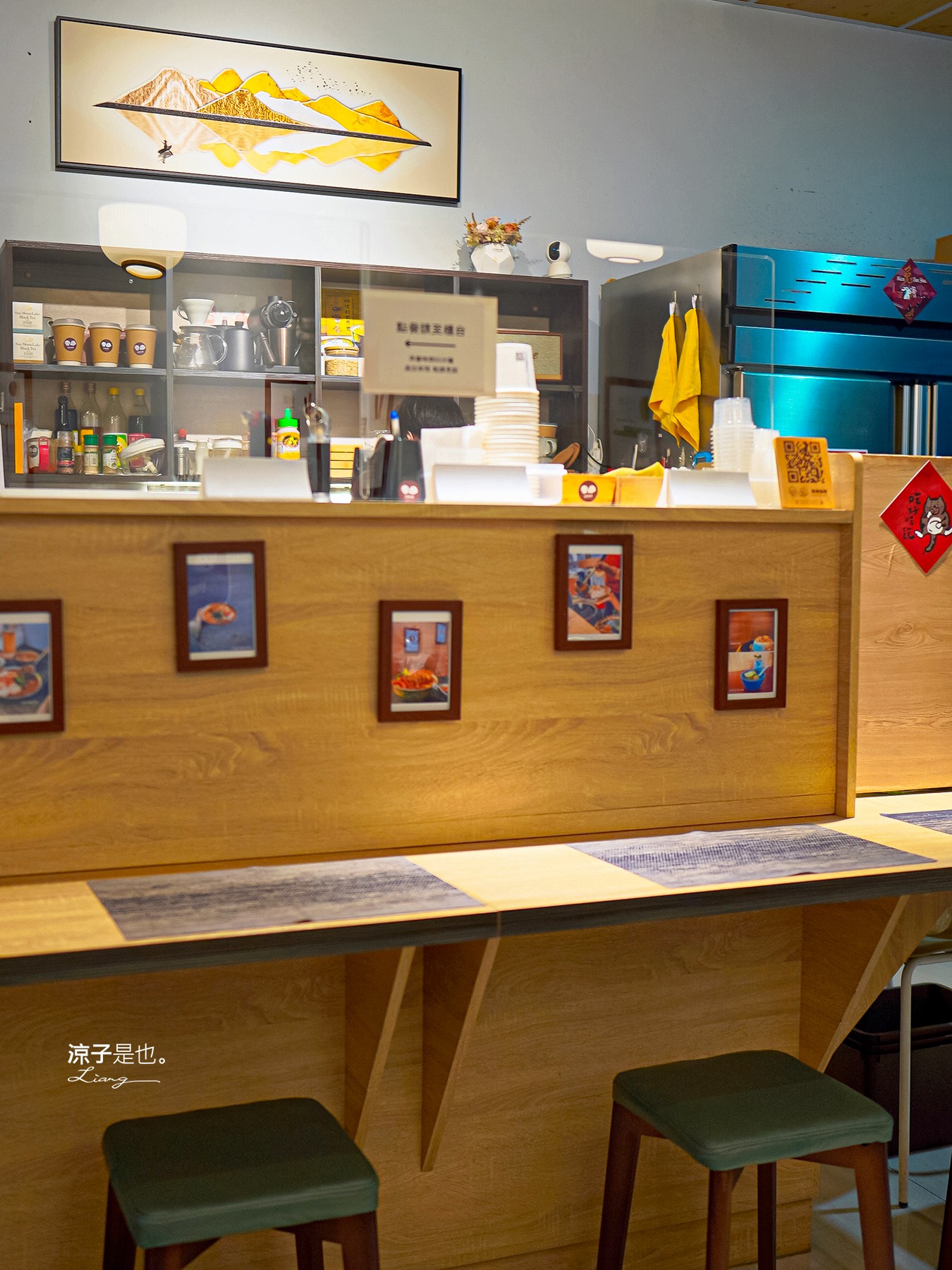 捲捲咖哩 菜單 台中咖哩 湯咖哩 台中南屯美食 日式咖哩 推薦 文青小店 人氣 IG Curvy curry 