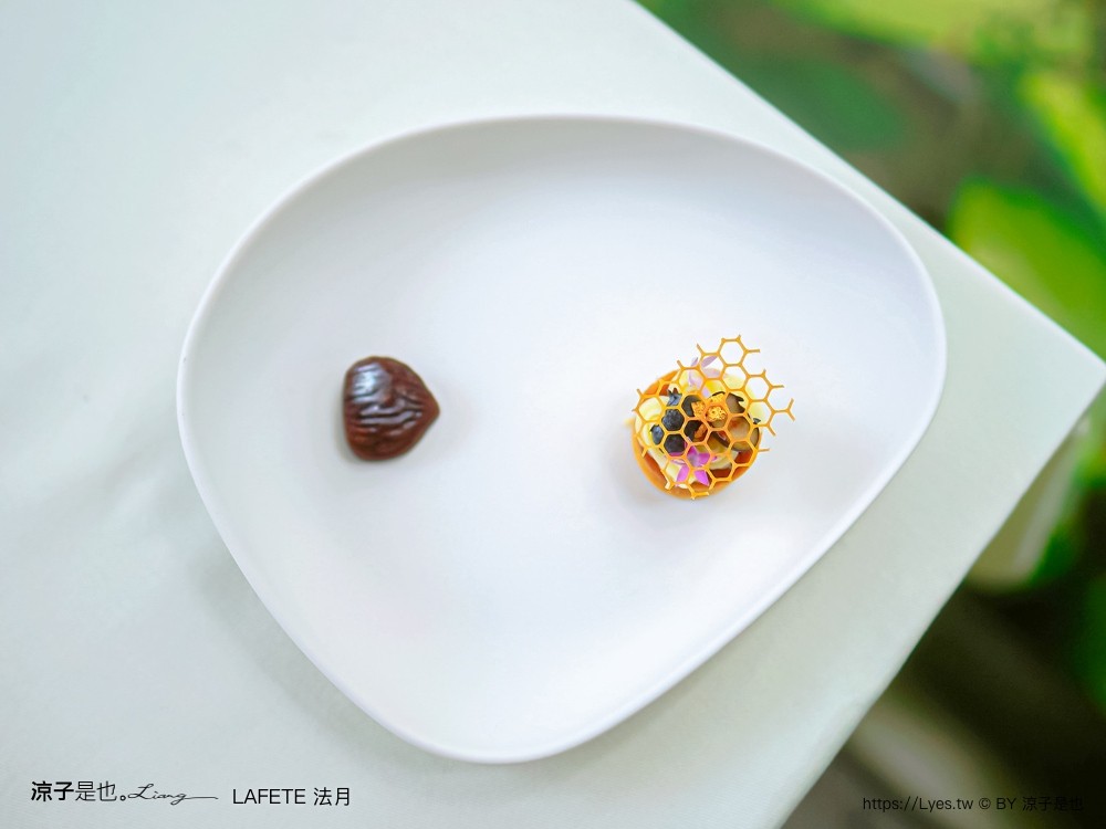 lafete．法月 菜單 台中 法式料理 約會慶生餐廳 玻璃屋 老宅 庭園餐廳 台中西區 景觀餐廳 午間套餐 晚餐 假日套餐 訂位