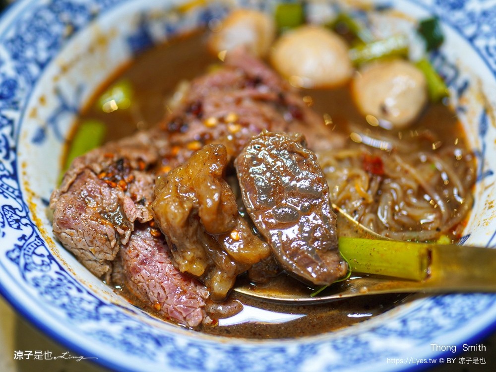 通思密船麵 thong smith 菜單 曼谷船麵 terminal 21 asok 泰國美食 和牛船麵 曼谷必吃