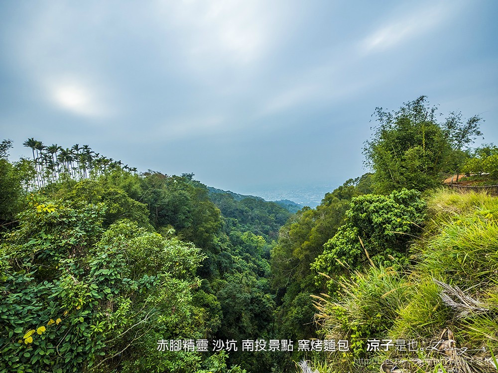 赤腳精靈 沙坑 南投景點 窯烤麵包