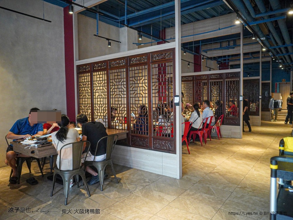 柴火火燄烤鴨館 菜單 台中烤鴨推薦 北屯松竹美食 櫻桃片皮鴨 中式合菜餐廳 火焰片鴨秀 芋頭米粉鴨鍋 父親節 母親節 聚餐