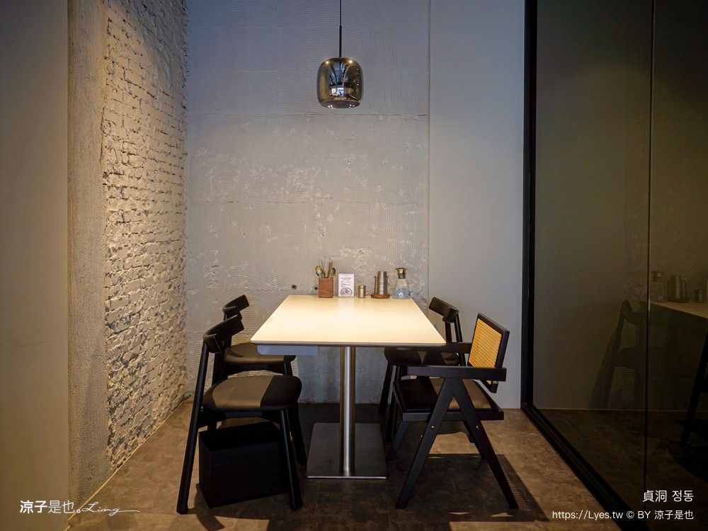 貞洞 菜單 台中韓式料理 韓國人 逢甲夜市美食 豬肉湯飯 海鮮煎餅 馬鈴薯燉排骨湯、辣炒魷魚 醃烤豬肉