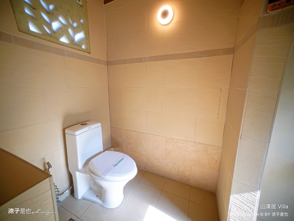 山澤居villa溫泉小木屋 寶來溫泉渡假小木屋 高雄六龜寶來溫泉住宿 親子住宿 湯屋 評價 泳池房型