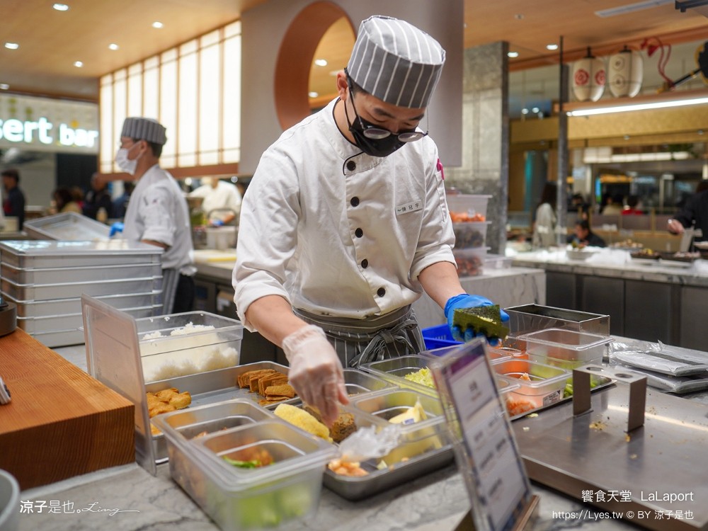 饗食天堂 lalaport 台中吃到飽推薦 必吃料理 台中美食 吃到飽餐廳 buffet 價位 牛排 生魚片 甜點