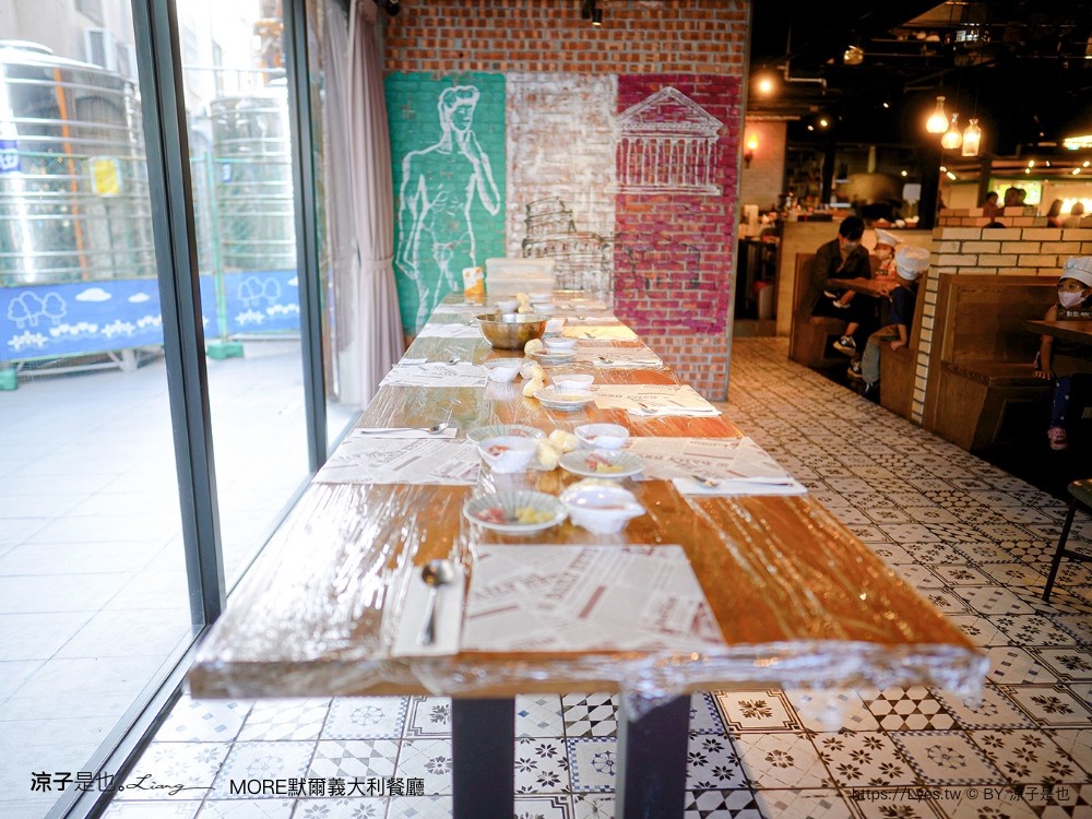 默爾義大利餐廳 菜單 台中西屯美食 jmall 美食餐廳 寶貝pizza小小主廚 台中親子餐廳 窯烤披薩 親子diy體驗 more
