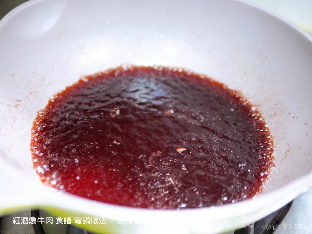 紅酒燉牛肉 食譜 電鍋 做法 紅酒 食材 牛肋條 部位 簡單法式料理