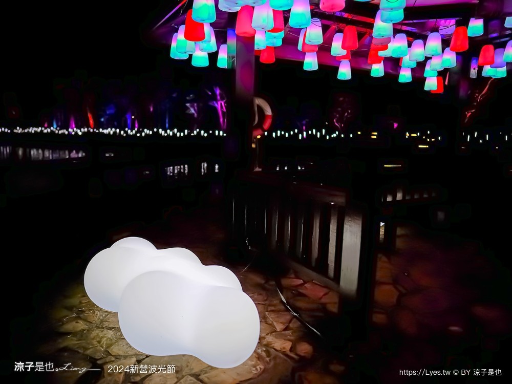 2024 新營波光節 台南 天鵝湖燈會 幾米藝術展 台南景點 新營景點 光影藝術燈會 交通