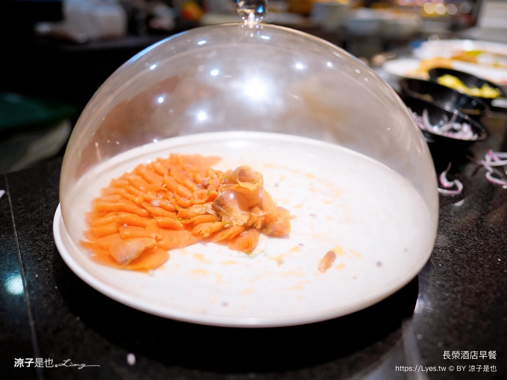 長榮桂冠酒店 台南住宿 台糖長榮台南 游泳池飯店 早餐 評價 親子 遊戲室