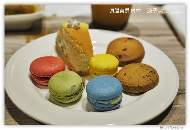 台中-真膳美饌百食匯-餐點不錯但人太多的真膳美饌