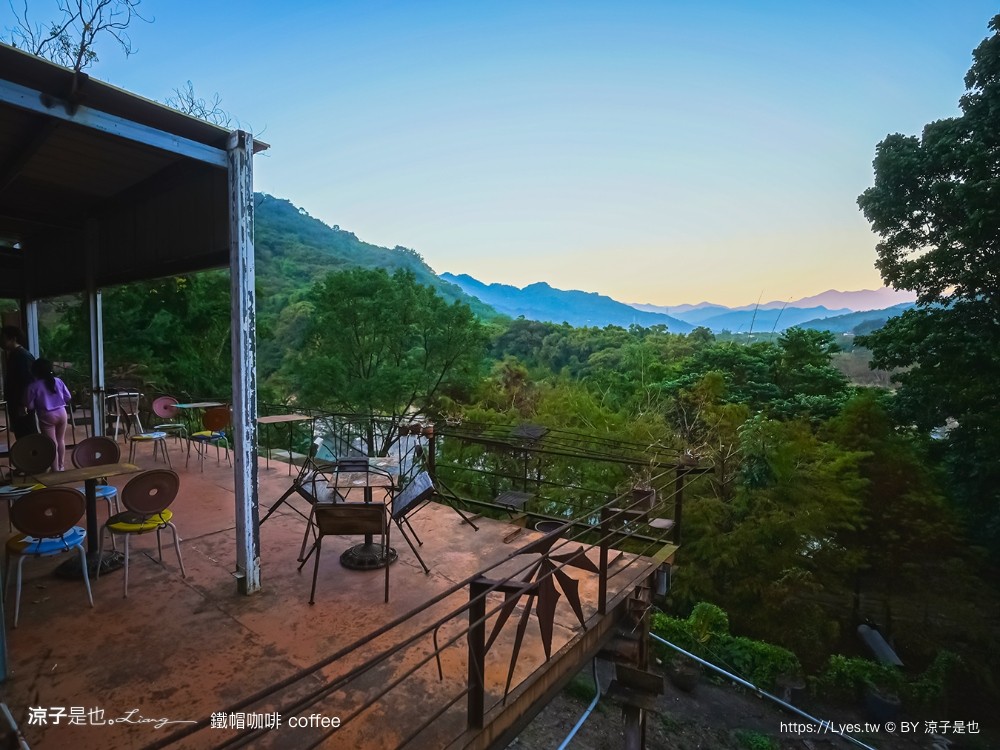 鐵帽咖啡 南投咖啡 國姓景點 中潭公路 南投秘境咖啡 南投下午茶 台14線 單車咖啡 重機單車休息站