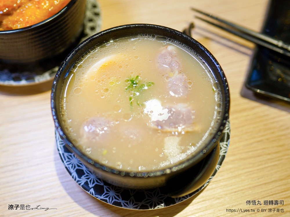 侍悟丸迴轉壽司 菜單 台中米平方店 米平方美食 台中壽司推薦 台中平價壽司 台中平價日式料理餐廳