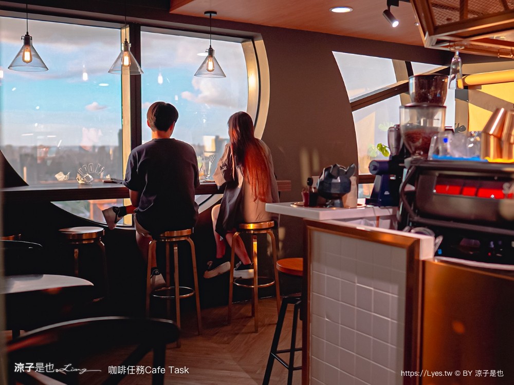 咖啡任務 菜單 CAFETASK 台中南區 台中夜景餐廳 高樓咖啡館 全新景觀沙發區 高空咖啡景觀餐廳