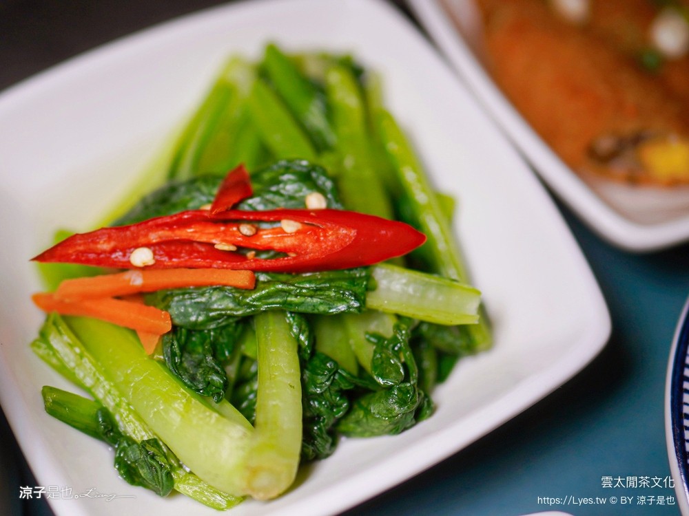 雲太閒茶文化 菜單 台中美食 南屯餐廳 茶點 春水堂 藝術 停車場 包廂低消 價位