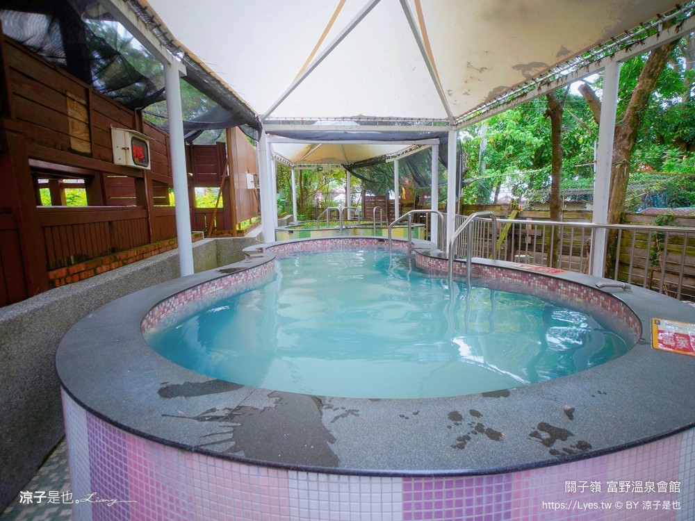 關子嶺富野溫泉會館 台南溫泉飯店 泥漿溫泉 台南住宿 房價優惠 房型 早餐 開幕 關子嶺泡湯 大眾泡湯池 游泳池 親子家庭房