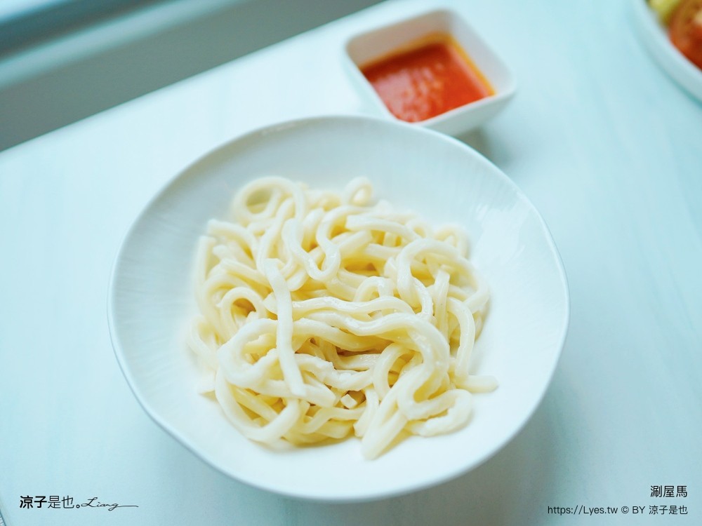 涮屋馬 菜單 新開幕 屋馬火鍋品牌 試營運 個人鍋物 和牛套餐 訂位 停車 台中火鍋餐廳 新光三越美食 和牛套餐 訂位 停車 台中火鍋餐廳 新光三越美食