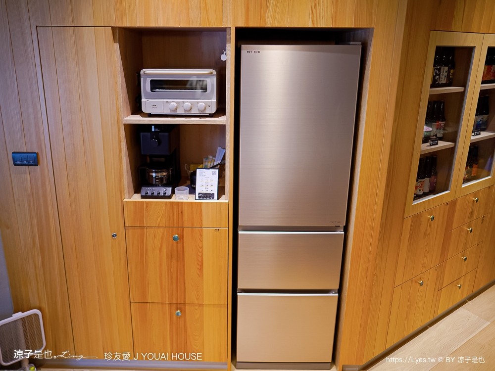 珍友愛 台南住宿 台南包棟民宿 台南美術館飯店 珍友愛價格 房型 設施 廚房 珍友愛景觀包棟民宿 j youai house